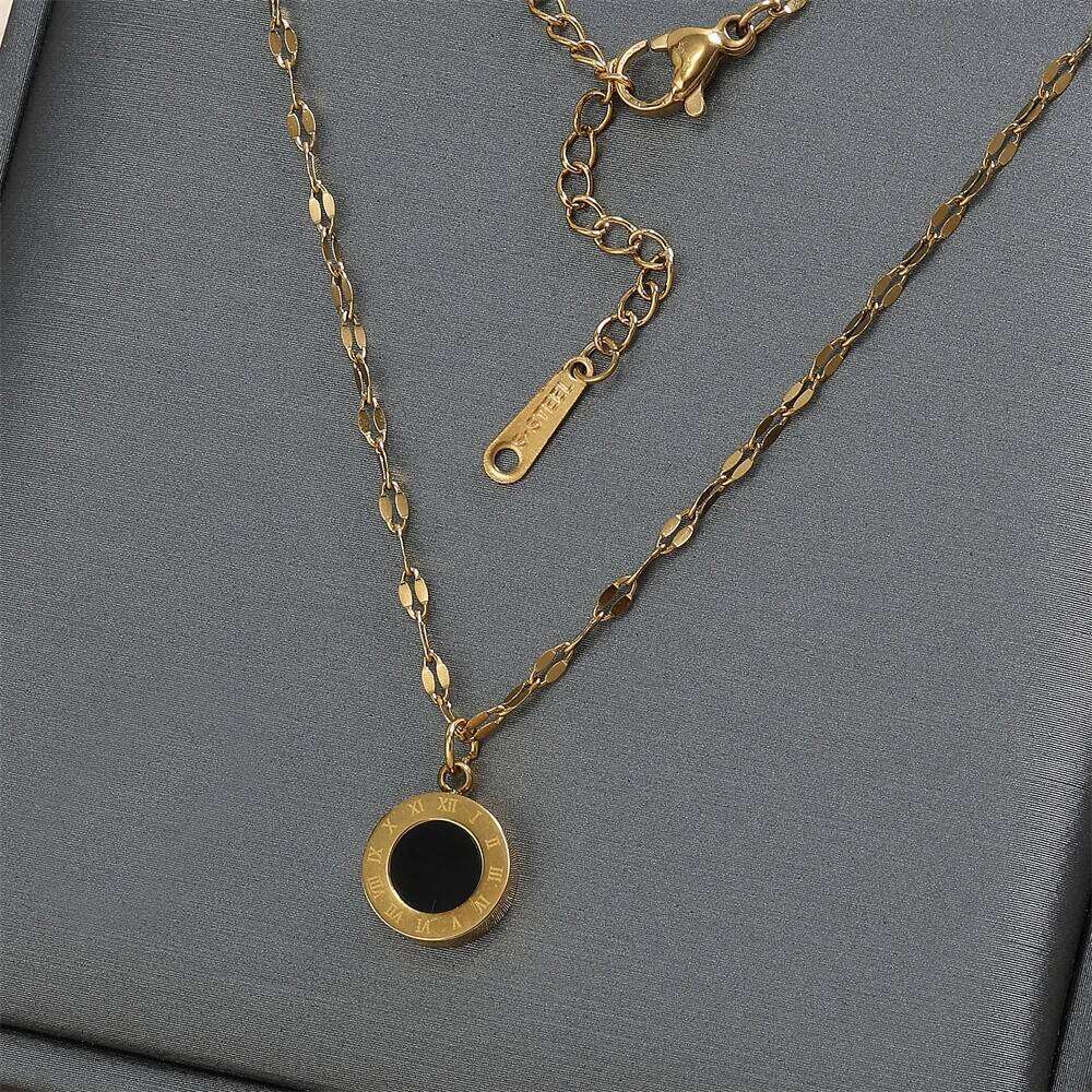ZAKOL Roman Numerals Disc Dial Plate Pendant Necklaces For Women Men Unisex Gold Color Metal Choker Clavicle Chain Jewelry Gifts
