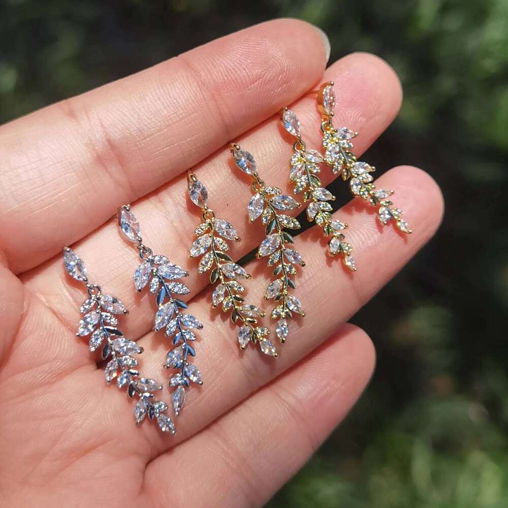 ZAKOL Charm Gold Color Leaf Earrings for Women Exquisite Tiny Zirconia Dangle Earring Elegant Korean Crystal Wedding Jewelry