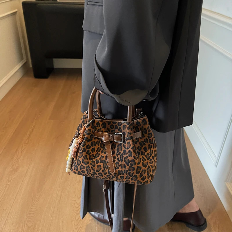 LEFTSIDE Womens Suede Leather Handbag Top-Handle Satchel Purse Vintage Chic Small Tote Bag for Daily Use Winter Trend 251225