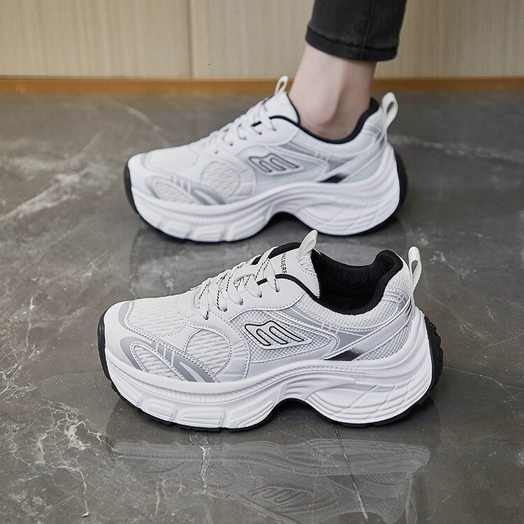 2025 Designer Fashion Korean Edition Women's Sports Running Shoes, Casual Shoes, Thick soled Height Increase