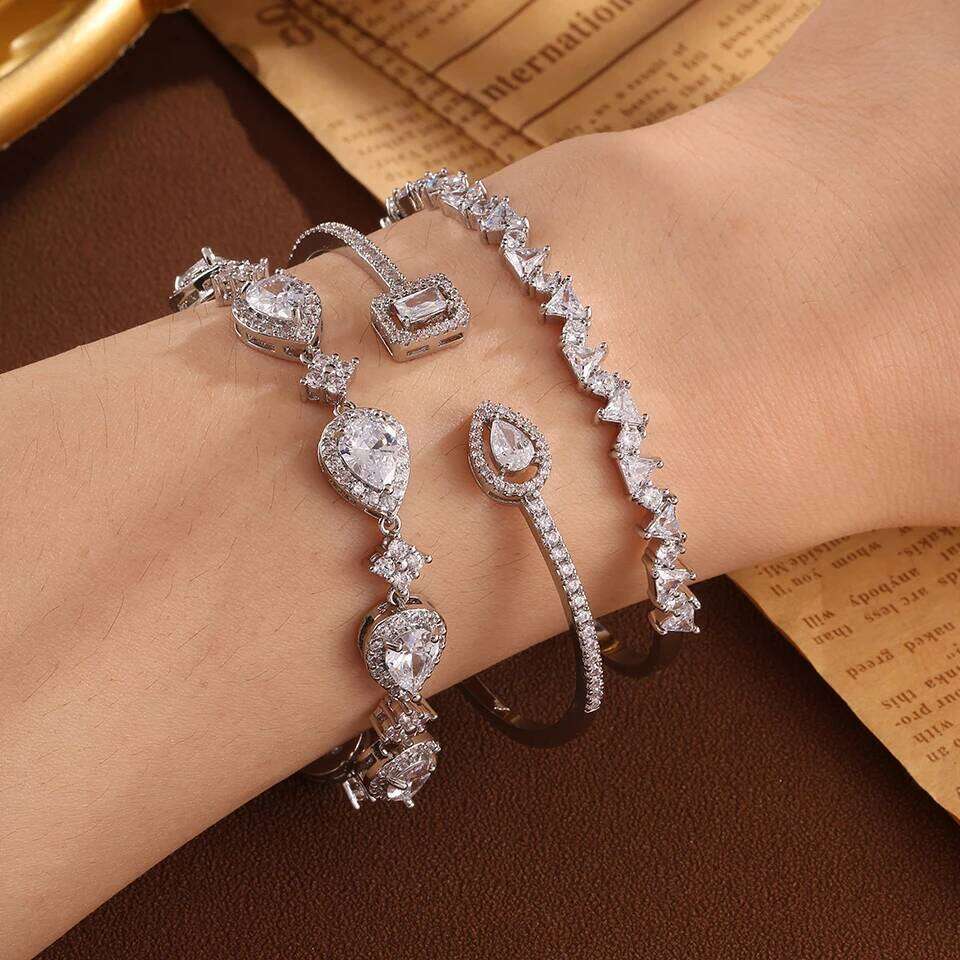 ZAKOL Classic Shiny Water Drop Zircon Adjustable Bracelet Bangles for Women Sliver Gold Color Aesthetic Bride Wedding Jewelry