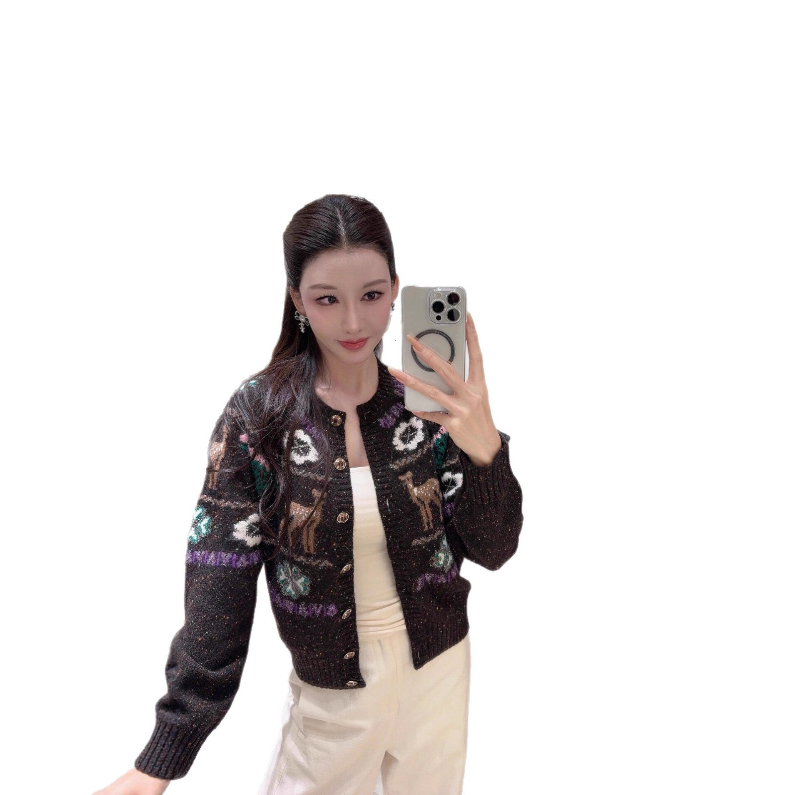 Xiaoxiangjia Ski Series Reindeer Christmas Full Atmosphere Retro Style Pullover Knitted Sweater