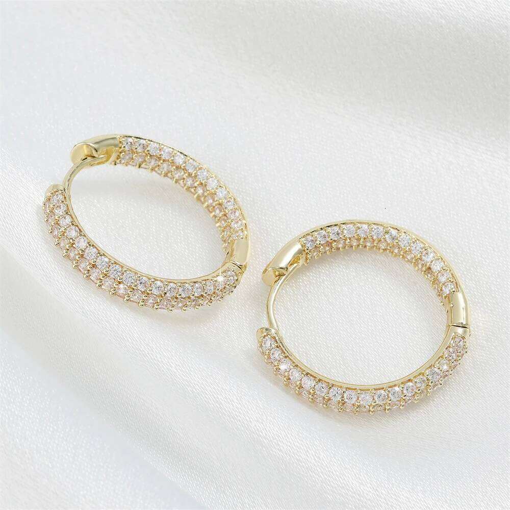 ZAKOL Luxury Shiny Micropaved Zirconia Hoop Earrings for Women Exquisite Wedding Party Jewelry Wholesale