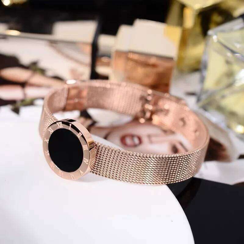 Luxury Roman Numeral Bracelets For Women Fashion Gold Color Watch Strap Bracelet Korea Party Jewlery
