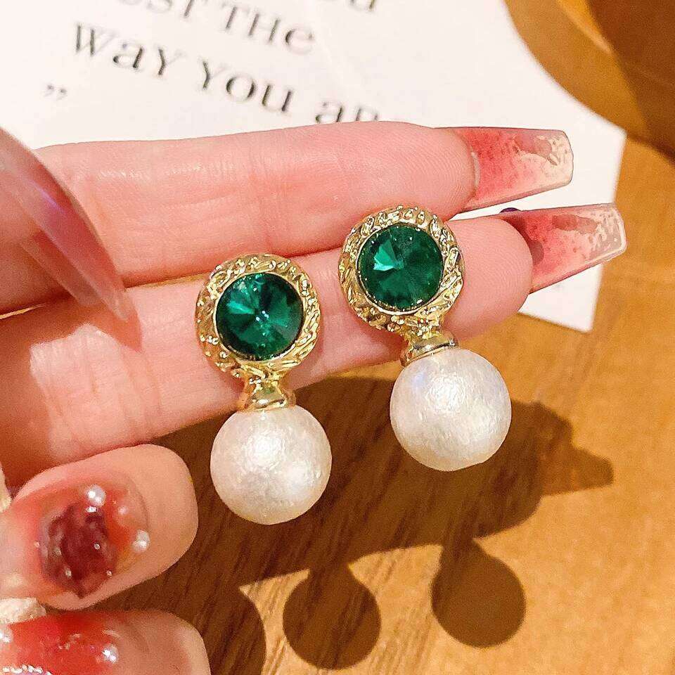 ZAKOL Trendy Smooth Round Imitation Pearls Stud Earrings for Women Shiny Crystal Zircon Minimalist Korean Fashion Jewelry Gift