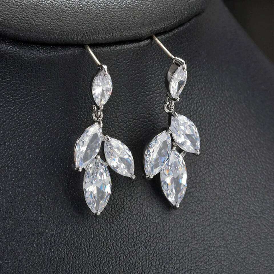 ZAKOL Elegant Marquise Leaf Shaped Drop Earrings for Women Shiny Clear Zircon Silver Color Bridal Earring Wedding Jewelry