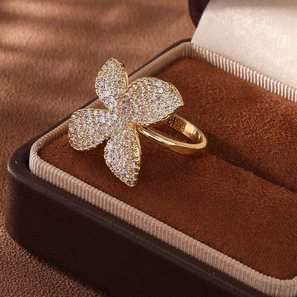 ZAKOL Luxury AAA Cubic Zirconia Leaf Flower Adjustable Open Rings Shiny Crystal CZ Engagement Wedding Jewelry for Women