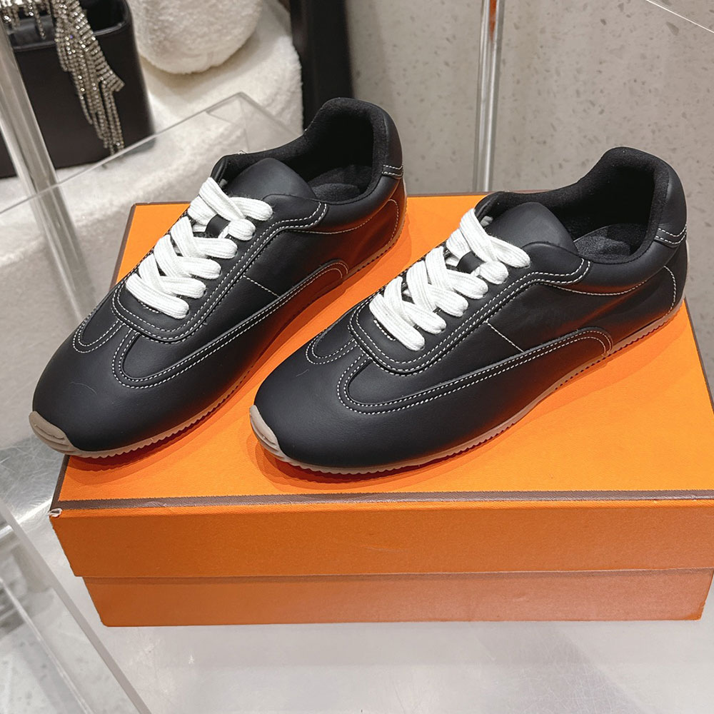 Womens Master Sneak… - image