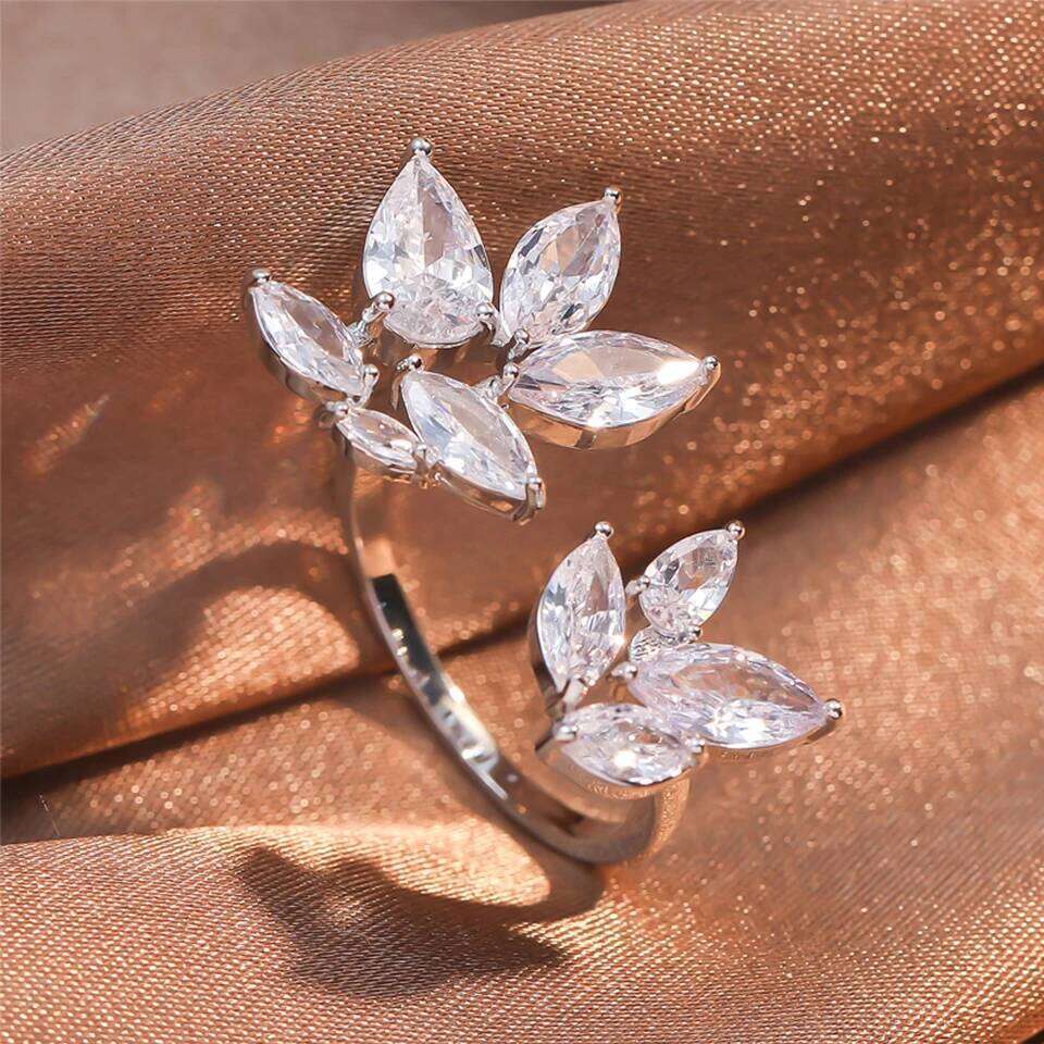 Korea Shiny Cubic Leaf Flower Open Rings for Women Fashion Clear Marquise Zircon Crystal Finger Ring Party Jewelry