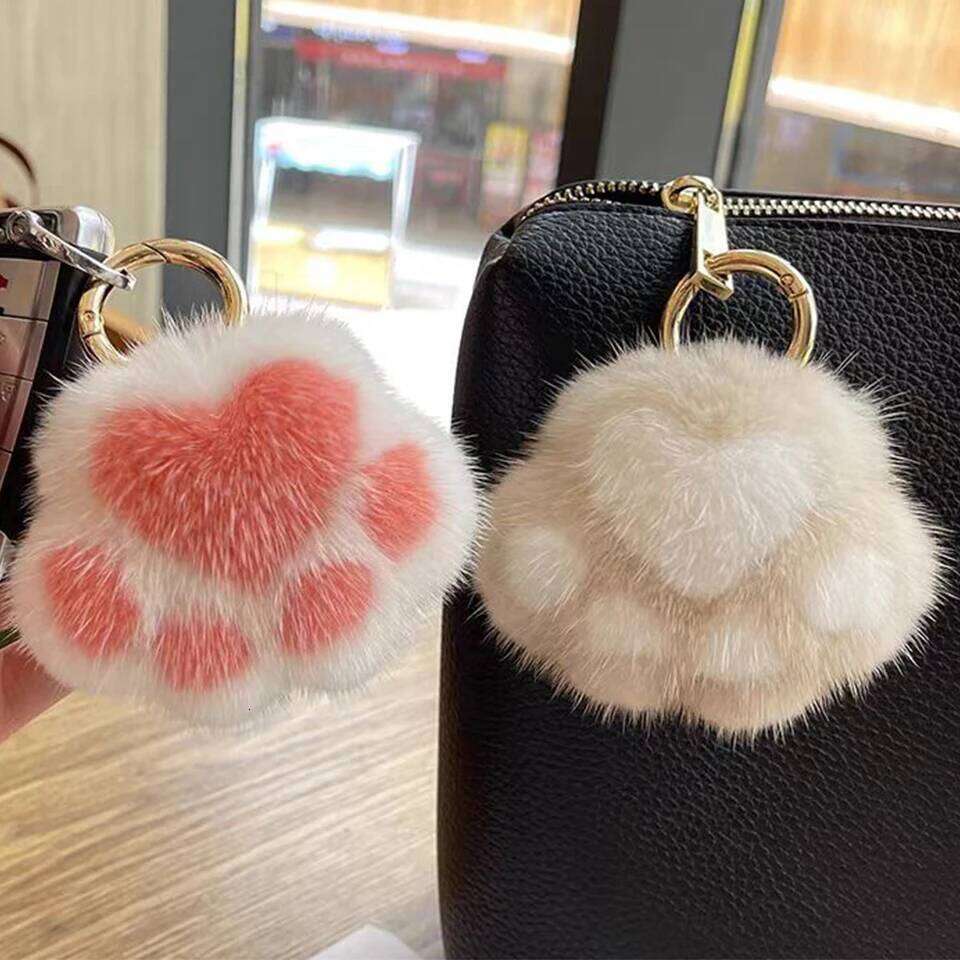 ZAKOL New Fluffy Faux Fur Cat Paw Keychain Cute Soft Plush Toy Ring Backpack Car Key Pendant Gift for Women Girls