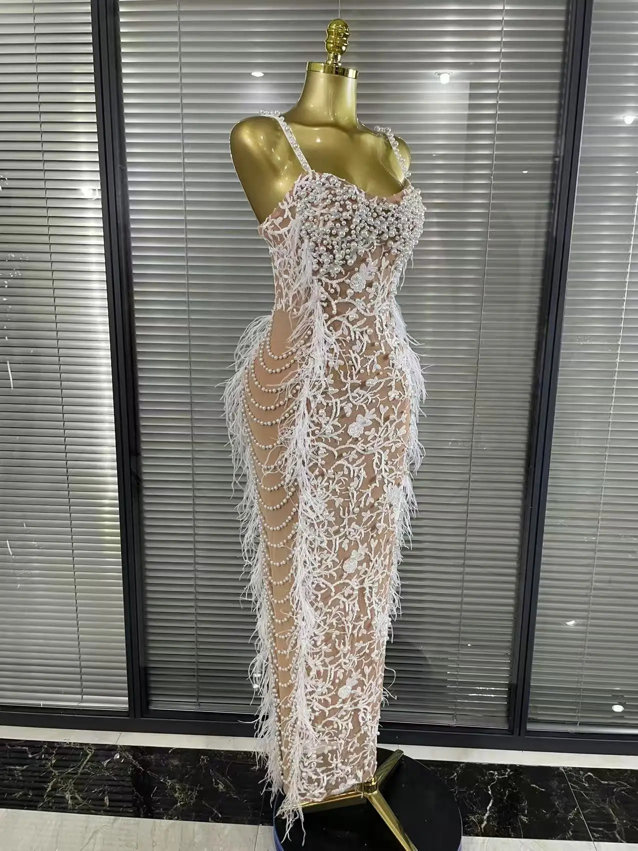 Women Sleeveless Sexy Strap Square Collar Shinning Beading Feathers Bodycon Long Dress Elegant Evening Party Wear 251217