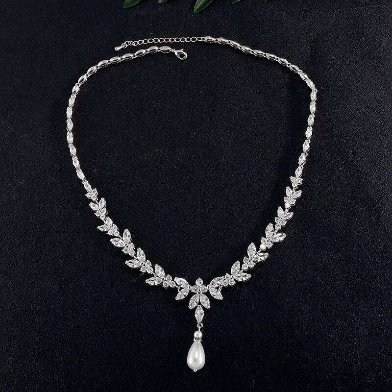 ZAKOL Luxury Brilliant AAA Zirconia Leaf Necklace for Women High Quality Shiny Zircon Pearl Drop Bridal Wedding Party Jewelry
