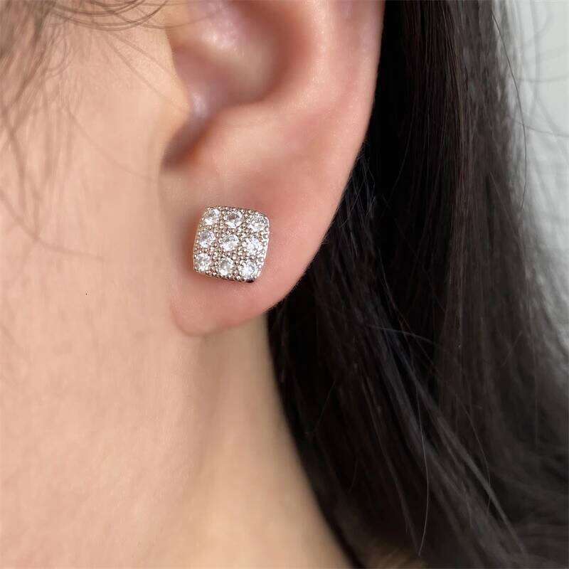 ZAKOL Simple Square-shaped Stud Earrings for Women Inlaid Shiny CZ Versatile Ear Piercing Accessories Fashion Jewelry Gift