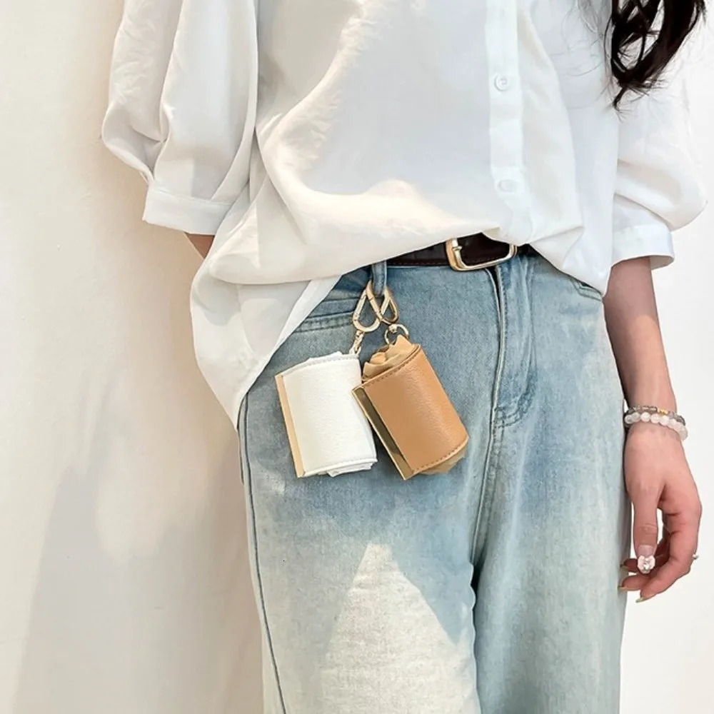 Reusable Mini Keychain Tote Bag Large Capacity Eco-Friendly Foldable Shopping Bag Key Ring Lightweight Expandable Reusable Bag 251225