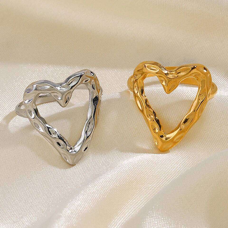 ZAKOL Stainless Steel Irregular Hollow Heart for Women Fashion Charm Adjustable Open Ring Party Jewelry