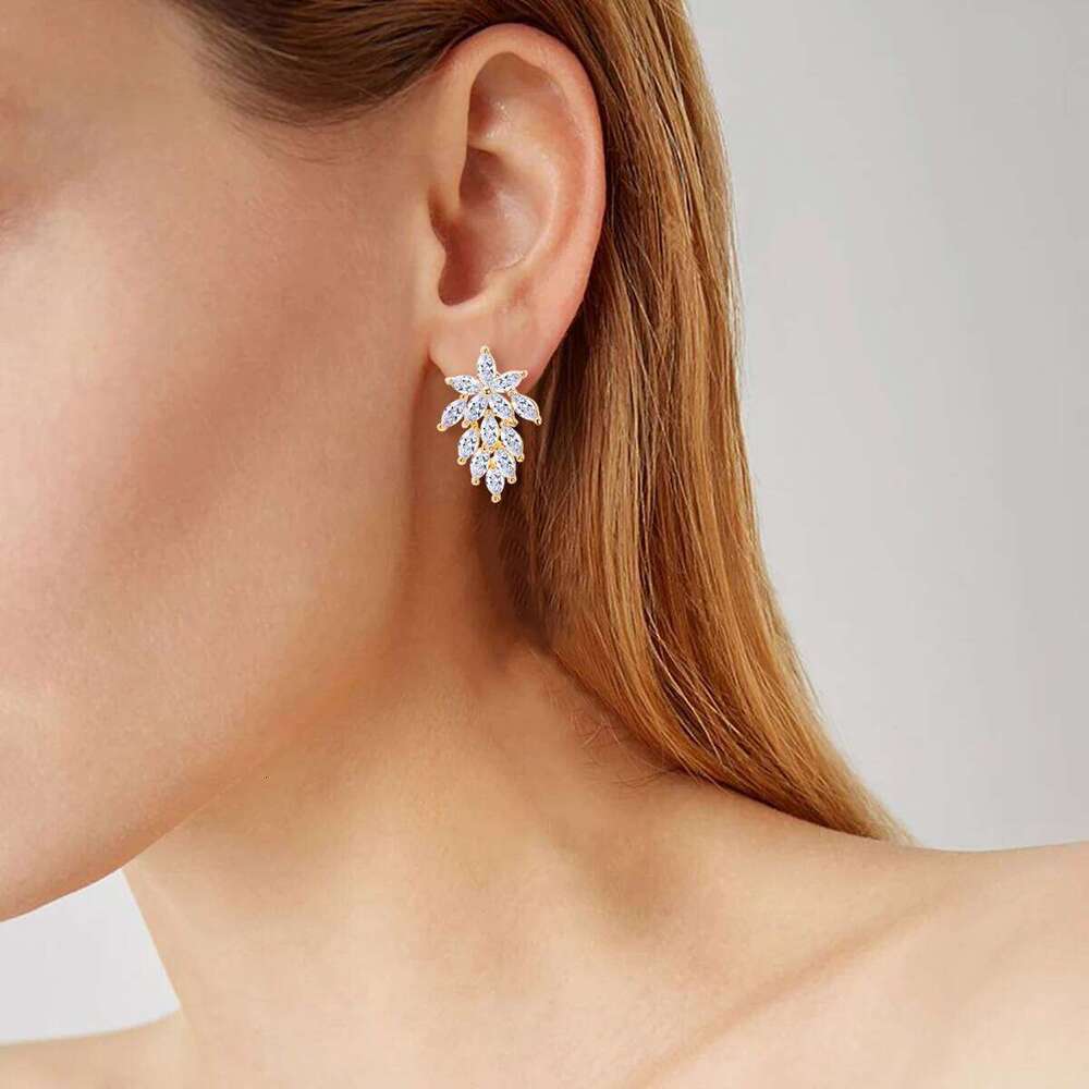 ZAKOL Elegant Marquise Crystal Zirconia Flower Stud Earrings Transparent CZ Bridal Wedding Party Earring