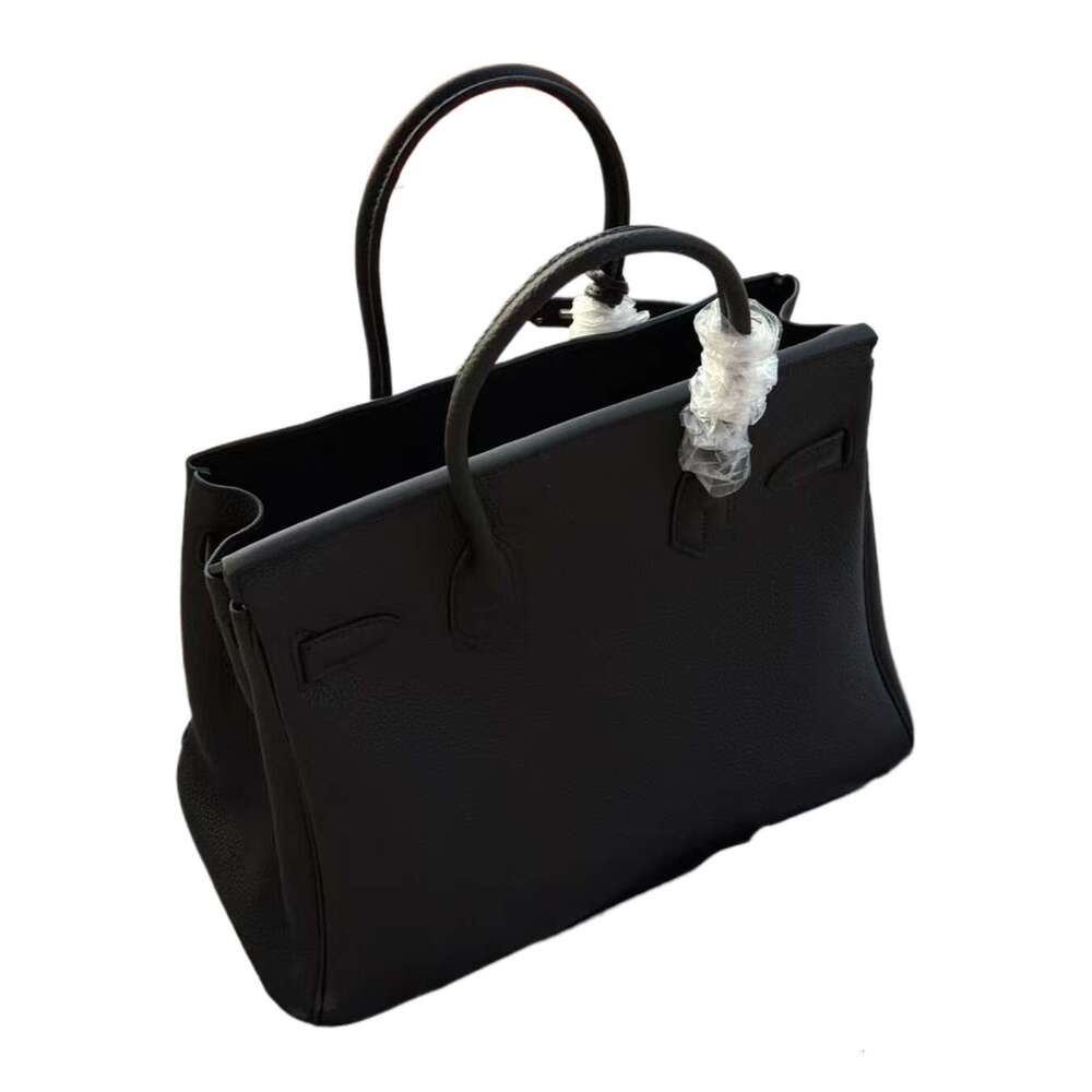 New 2025 Litchi patterned genuine leather Handbag Soft Polyester Lining Zipper Closure Women's Stylish Mommy Tote Trendy Middle-Aged Luxury Bag K