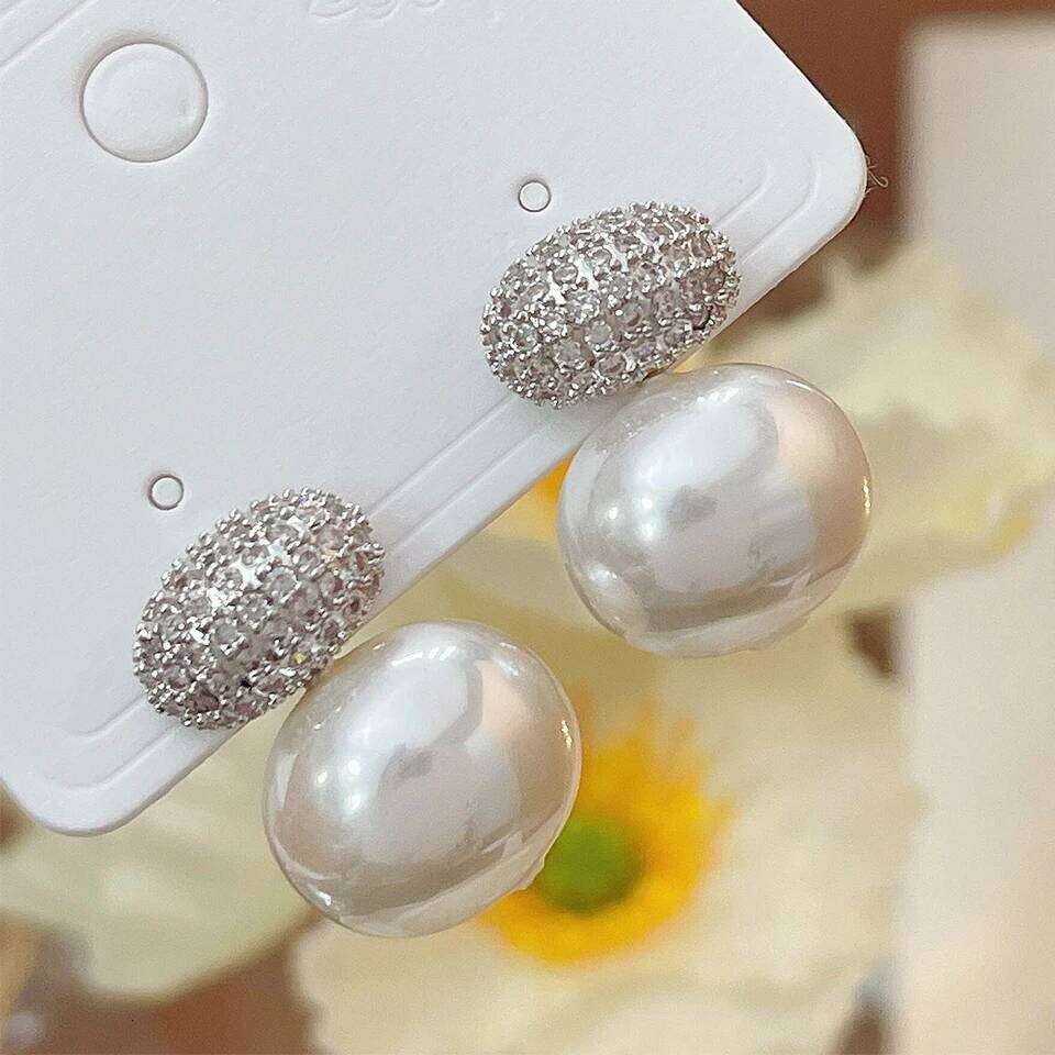 French Exquisite Imitation Oval Pearl Earrings for Women Shiny Crystal Micropaved Zirconia Stud Earring Luxury Bridal Jewelry