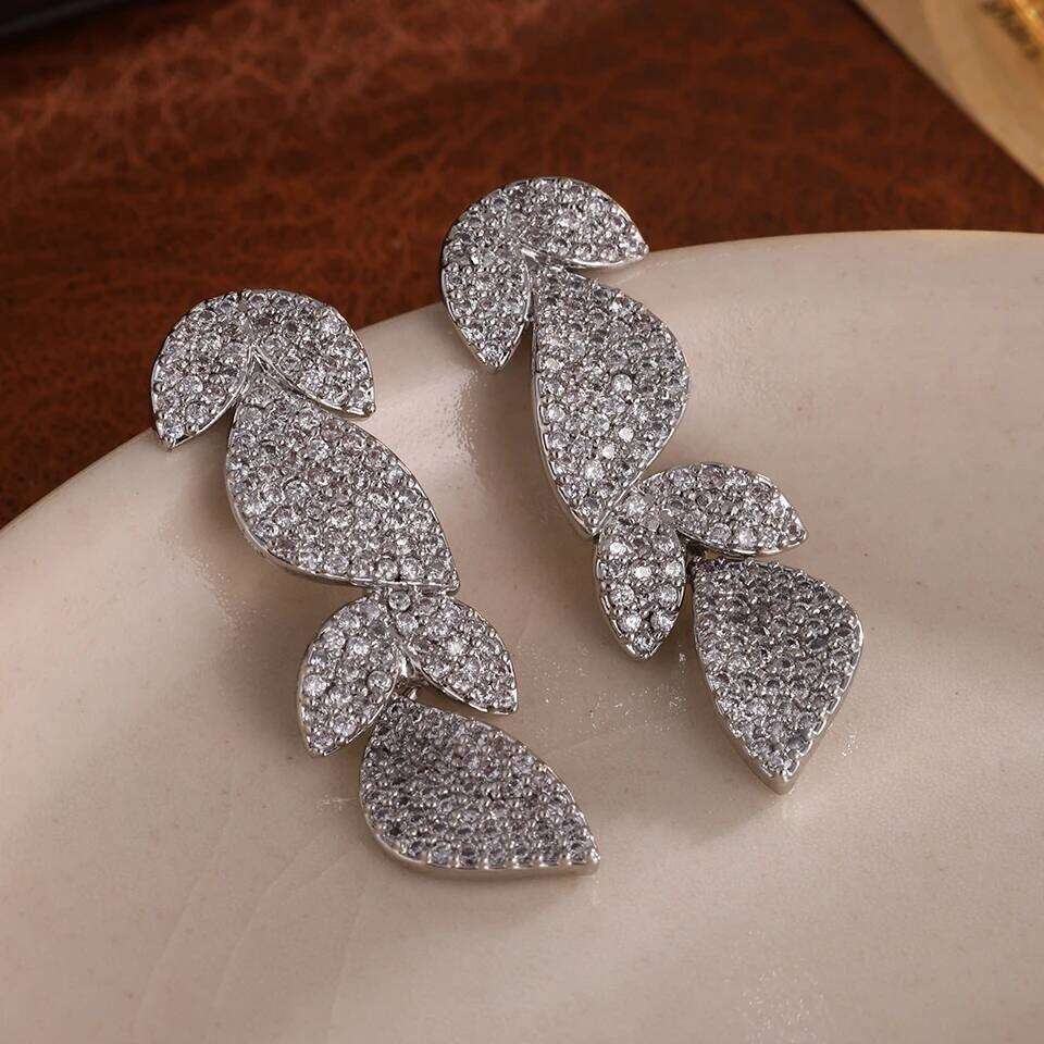 ZAKOL Luxury Micro Paved Cubic Zirconia Long Leaf Drop Earrings for Women Female Wedding Party Accessories Jewelry Gift