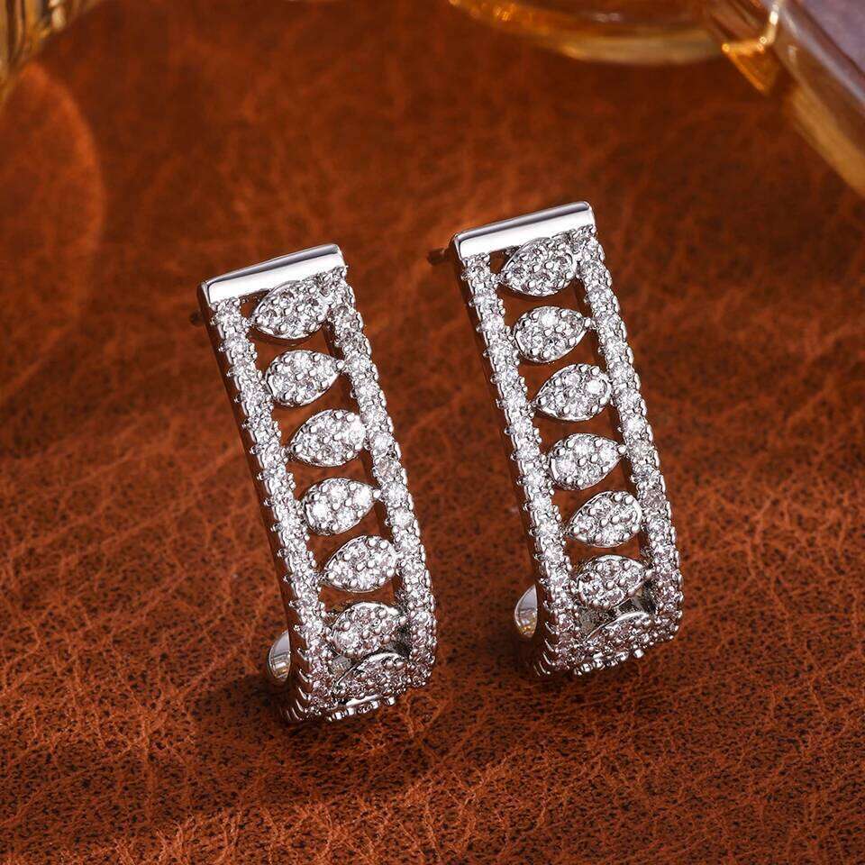 ZAKOL Buling Full Crystal CZ Hollow Out Stud Earrings for Women Female Sliver Gold Color Long Strip Earring Jewelry Gift