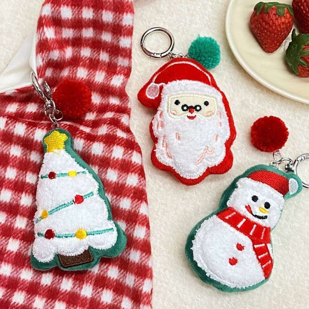 ZAKOL New Santa Claus Series Plush Doll Keychain Aesthetic Backpack Pendant Decoration Cute Girls Christmas Gift Wholesale