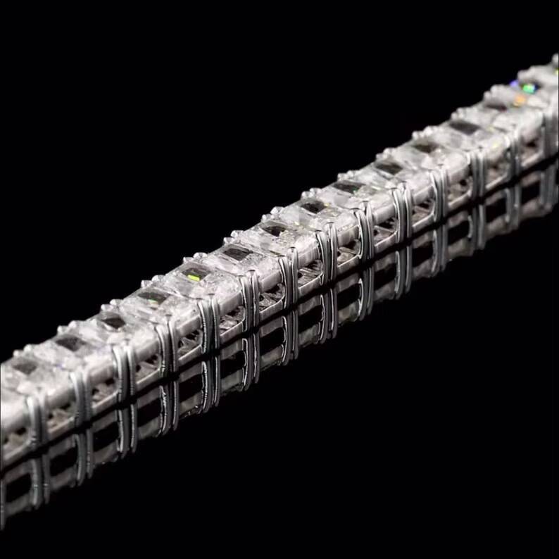 Exclusive VVS Moissanite Elegant Tennis Bracelet Crafted With Brilliant Moissanite Stones Showcasing Luxury Grace And Perfection