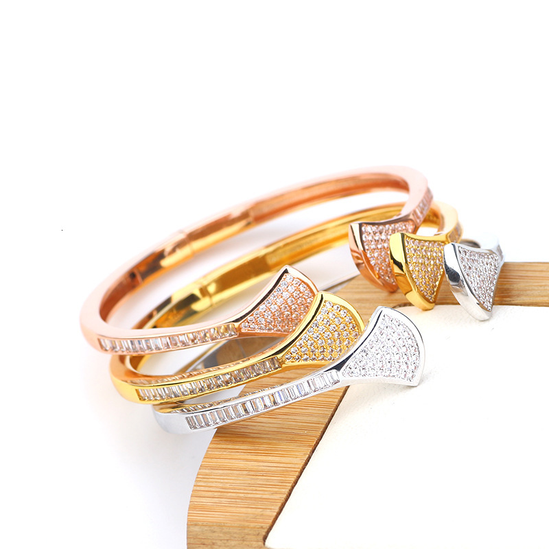 And Style Versatile Fashion Fan-Shaped Skirt Bracelet Full Inlaid Zircon Square Diamond Women's Open Bracelet Factory Direct Sale