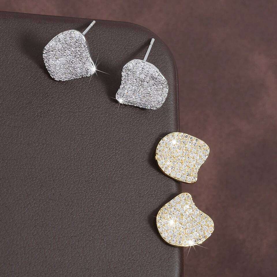 ZAKOL Luxury Buling Micro Paved Zirconia Leaf Earring for Women Exquisite White Crystal Wedding Party Aesthetic Jewelry