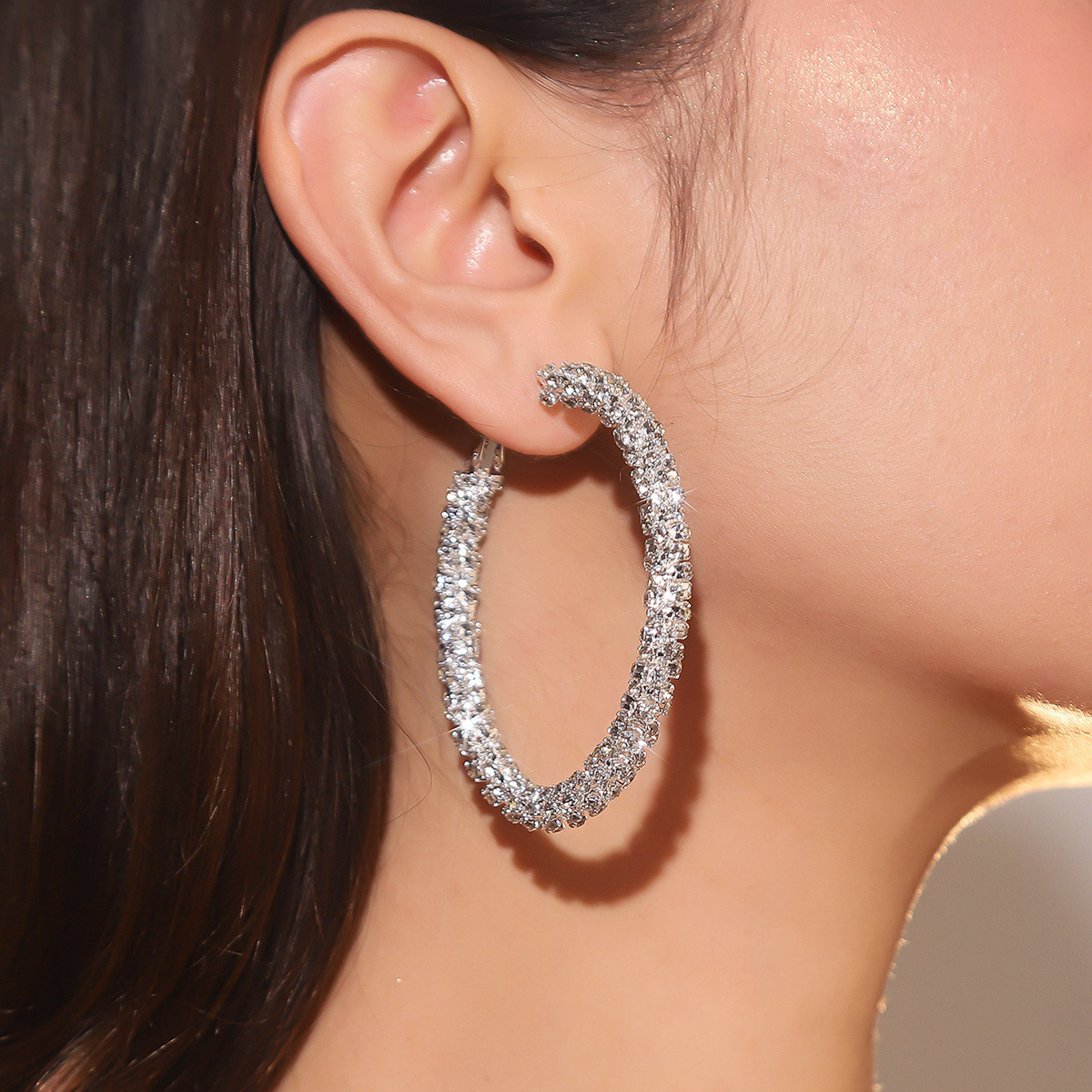 Luxury Brand Designer Jewelry Hot-Selling New Luxury Personality Exaggerated Hoop Earrings For Women Simple Fashion Diamond-Studded Large Hoop Earrings Jewelry