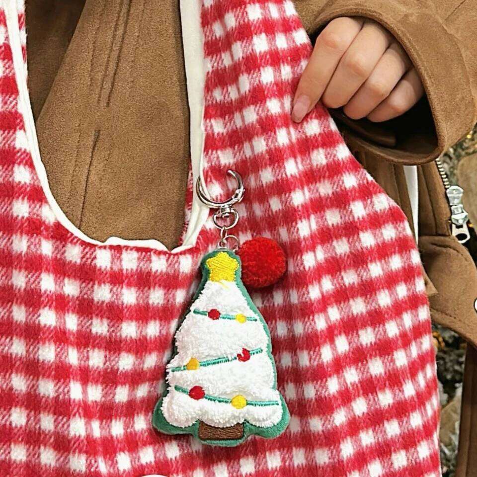 ZAKOL New Santa Claus Series Plush Doll Keychain Aesthetic Backpack Pendant Decoration Cute Girls Christmas Gift Wholesale