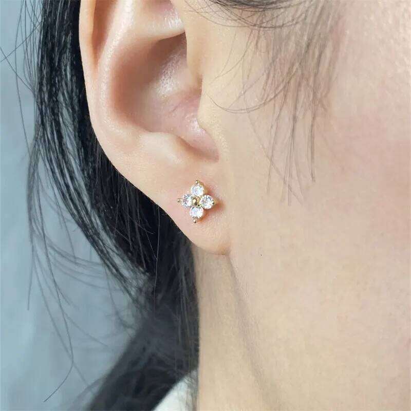 Exquisite Small Round Cubic Zirconia Flower Shape Stud Gold Color Earring for Women Simple Party Wedding Fashion Jewelry