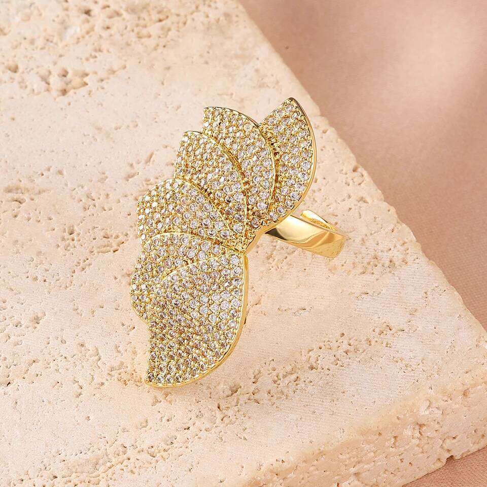 ZAKOL Classic Micro Paved Zirconia Three-dimensional Leaf Flower Open Rings for Women Exaggerated Fashion Wedding Party Jewelry