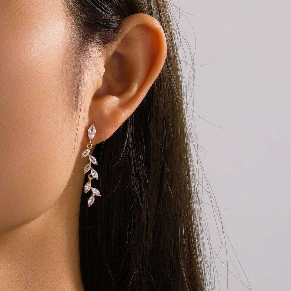 ZAKOL New Arrival Full Micro-set Cubic Zirconia Leaf Earring for Women Luxury Shiny CZ Bridal Wedding Jewelry