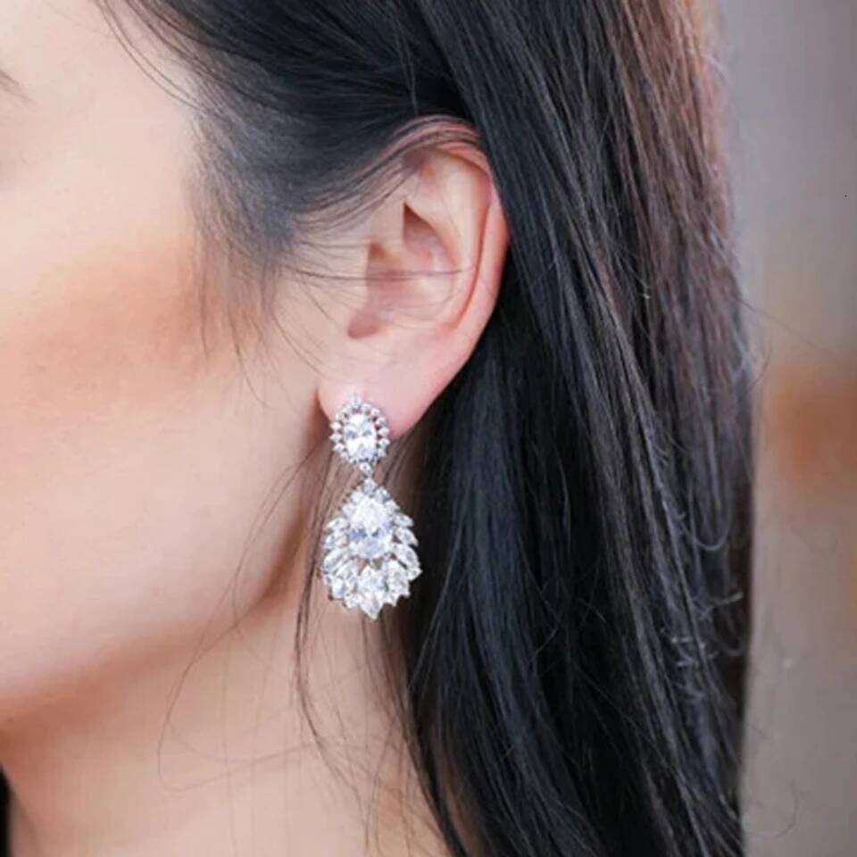 Fashion AAA Cubic Zirconia Chandelier Dangle Drop Earrings White Gold Color Crystal CZ Wedding Party Jewelry for Women