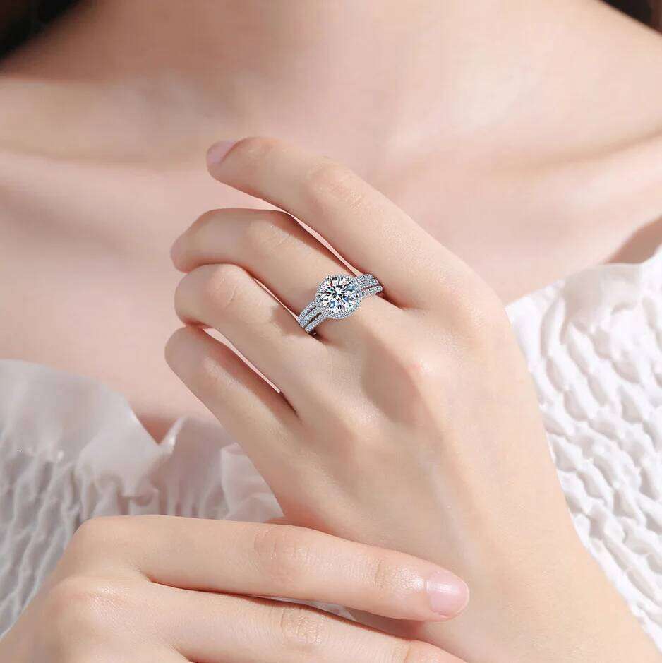 2ct D Color Moissanite Engagement Ring for Women 925 Sterling Silver Gold Plated Solitaire Rings Wholesale 033