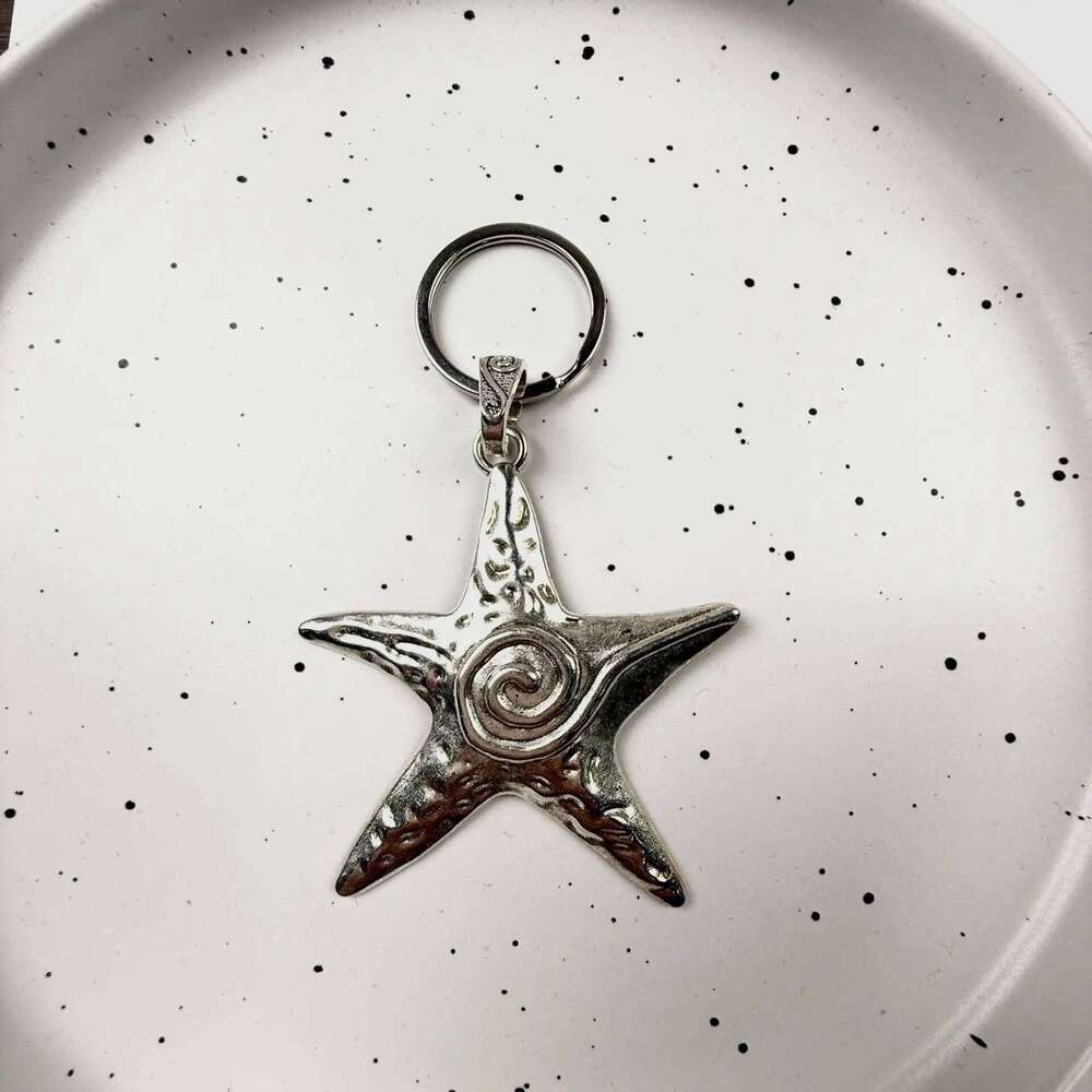ZAKOL Y2K Starfish Pendant Retro Silver Color Plated Star Fish Charm Beach Ocean Purse Bag Keychain Women Gift