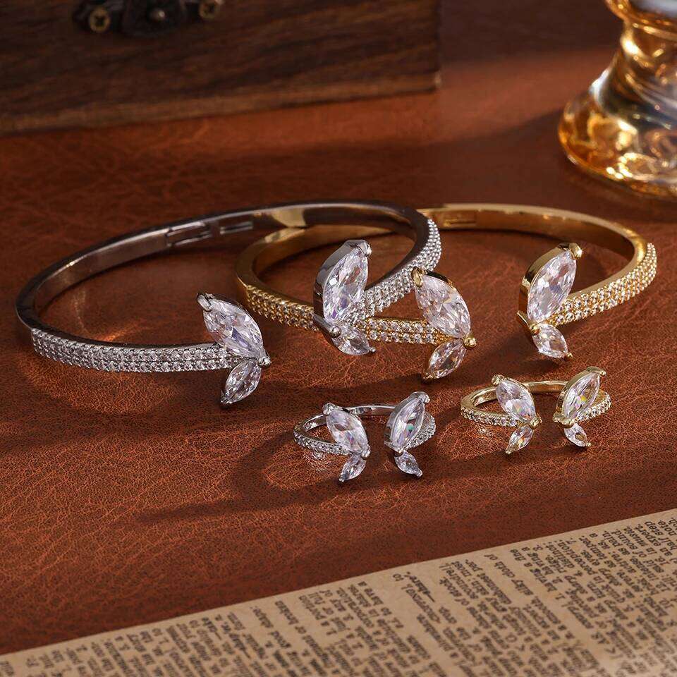 ZAKOL Brand Luxury Zircon Crystal Butterfly Open Ring Bracelet Set for Women Brilliant CZ Niche Design Wedding Party Jewelry