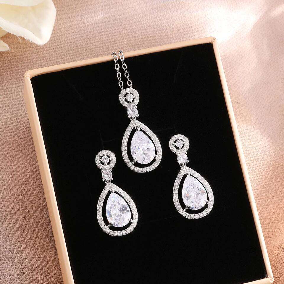 ZAKOL Brilliant AAA Cubic Zirconia Water Drop Earrings Necklace Set for Women Perfect Party Holiday Jewelry Gift