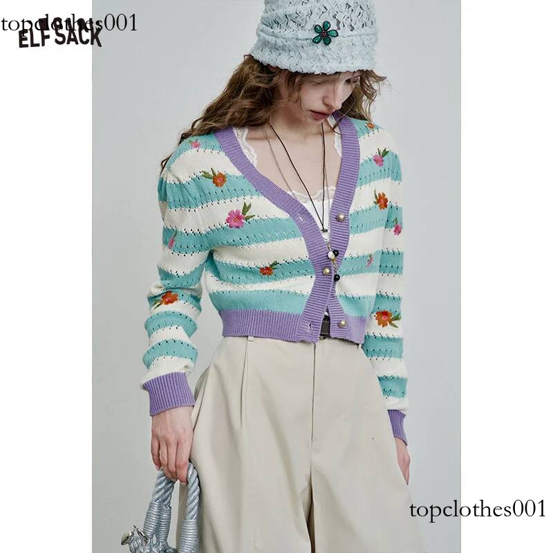 ELFSACK 2025 Spring New Arrivals White Lace Slim Fitting Camisole Vest For Women