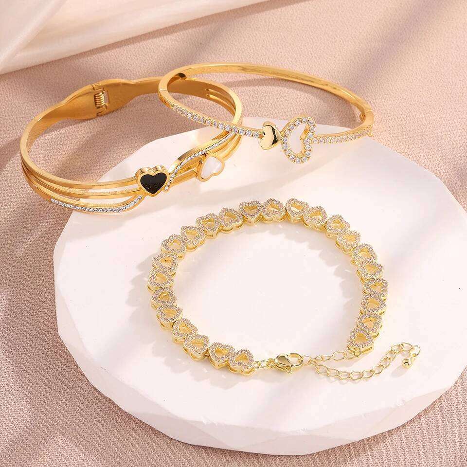 ZAKOL Heart-shaped Design Series Stainless Steel Bracelets for Women Waterproof Fashion Jewelry Gift