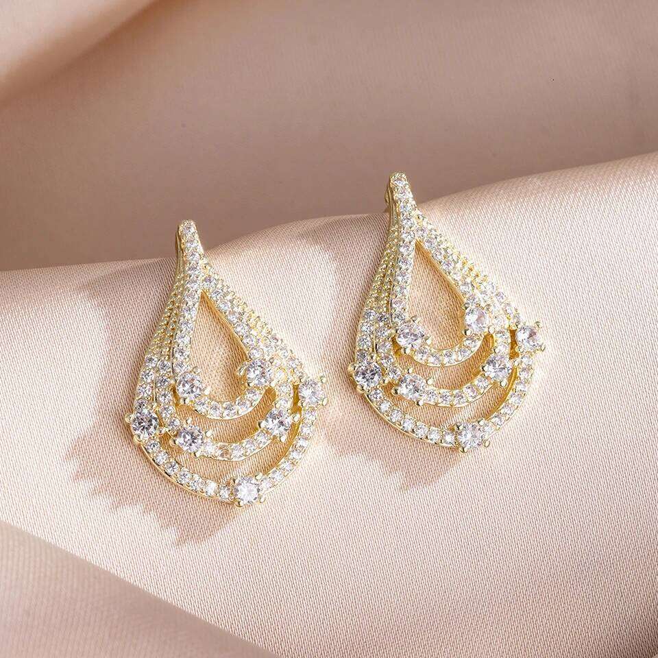 ZAKOL Simple Light Full Zirconia Hollow Water Drop Stud Earrings for Women Shining CZ Wedding Party Jewelry Accessories