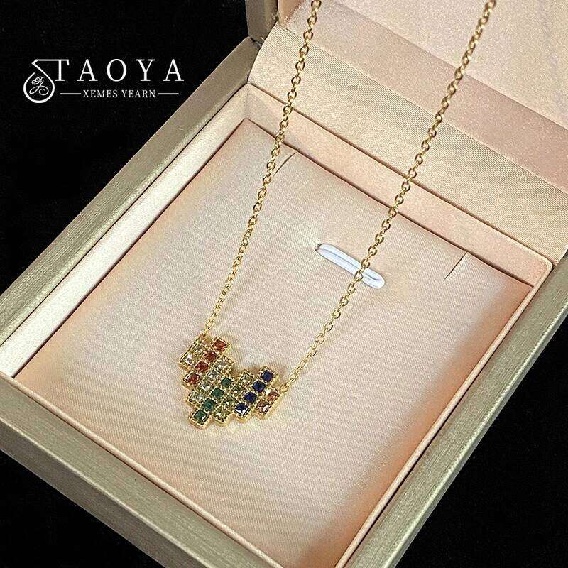 2024 New Stainless Steel Gold Color Chain Colorful Rhinestone Heart shaped Pendant Necklace Sexy Accessories for Womens Clavicle