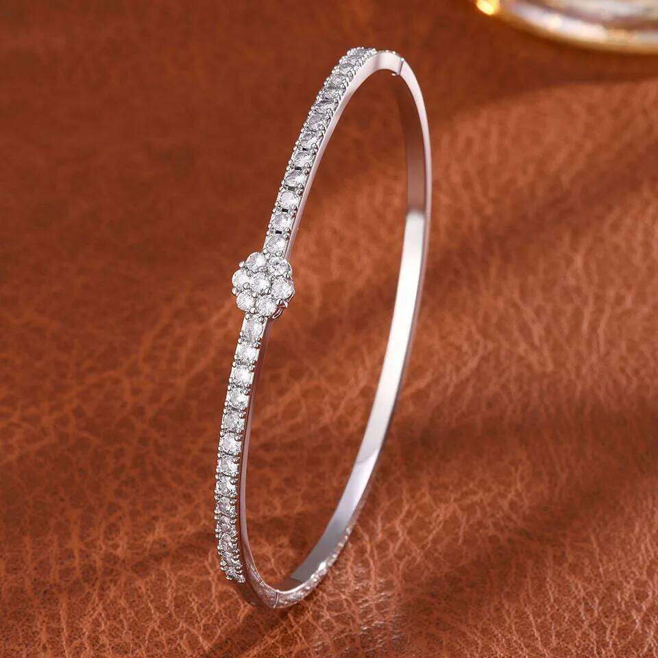 ZAKOL Light Luxury Round Zircon Inlaid Thin Bracelet Simple Fashion Versatile Wedding Party Jewelry for Ladies