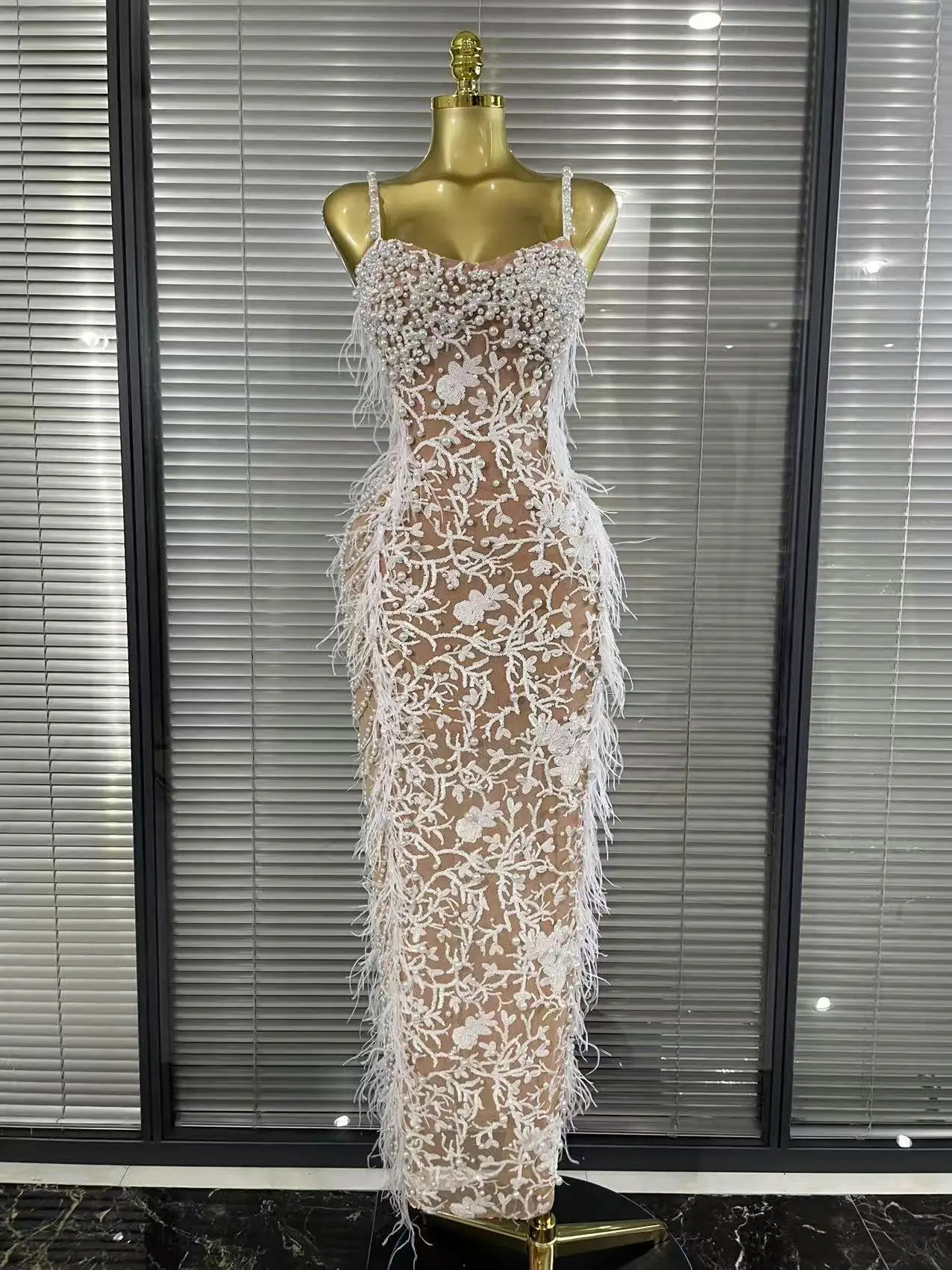 Women Sleeveless Sexy Strap Square Collar Shinning Beading Feathers Bodycon Long Dress Elegant Evening Party Wear 251217