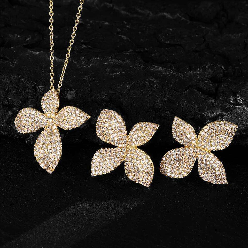 ZAKOL 2 Pcs Luxury Micro Paved AAA Zircon Four-leaf Flower Earring Necklace Set for Women Shiny Crystal CZ Wedding Jewelry