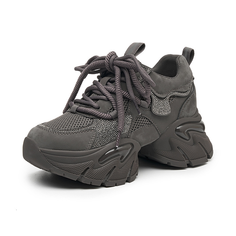 2025 New Women's Shoe Designer Fashion Casual Thick soled Sports Shoes