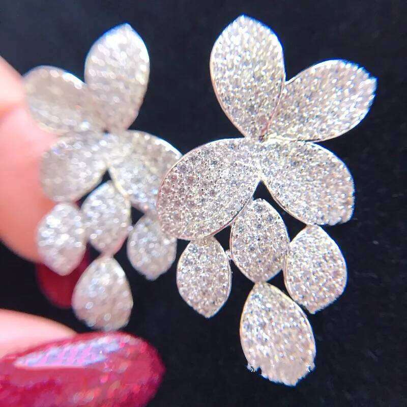 ZAKOL Luxury Micro Paved Zirconia Leaf Plant Long Dangle Earring for Women Full Dazzling Zircon Wedding Party Trendy Jewelry