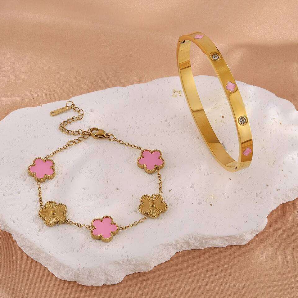 ZAKOL New 2pcs/1Pcs Black White Pink Shell Four-leaf Flower Stainless Steel Bracelet for Women Stylish Stackable Jewelry Gift