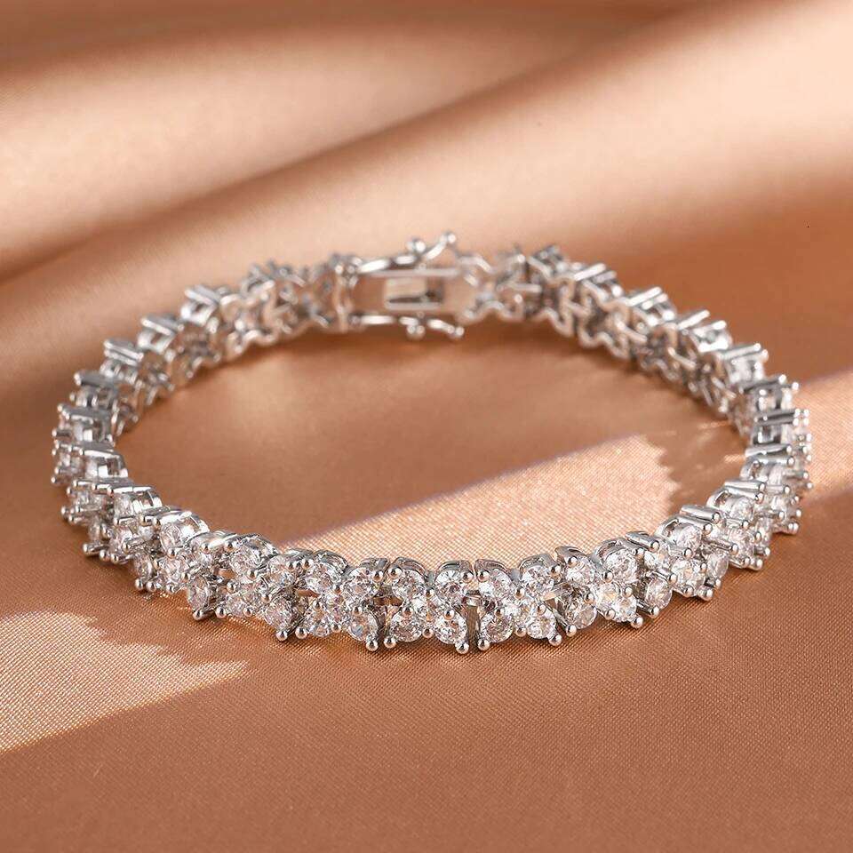 ZAKOL Luxury Buling Four-leaf Flower Shiny Zircon Tennis Bracelet for Women New Trendy Wedding Party Jewelry Accessories