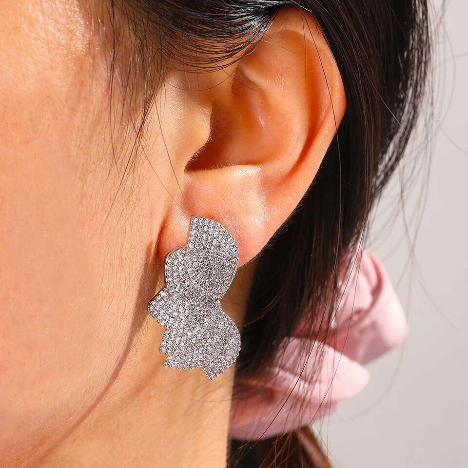 ZAKOL Unique Full Micro Cubic Zirconia Leaf Stud Earrings Gorgeous Shiny CZ Flower Women Engagement Wedding Jewelry